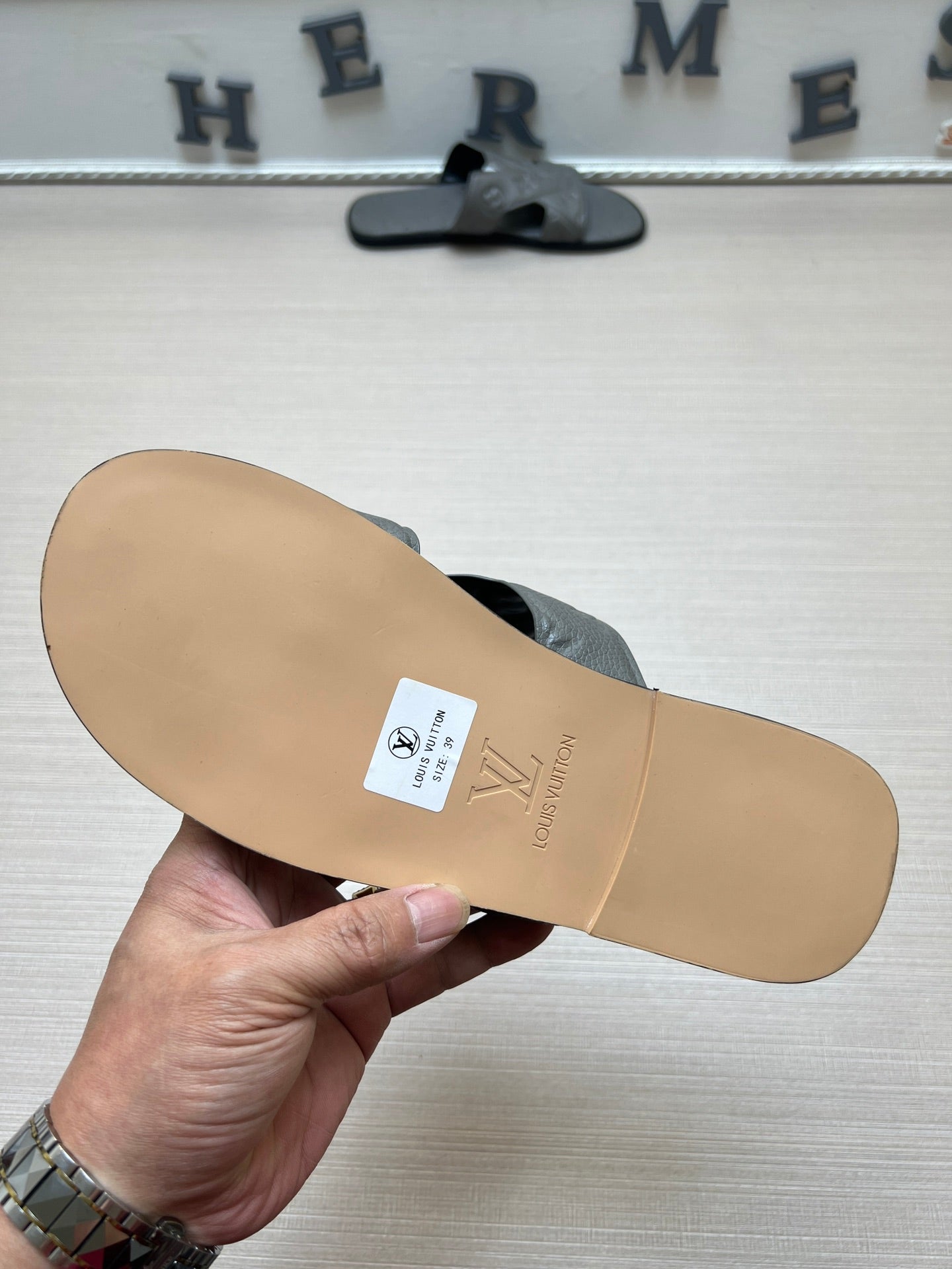 54E34ZDE Stylish slippers