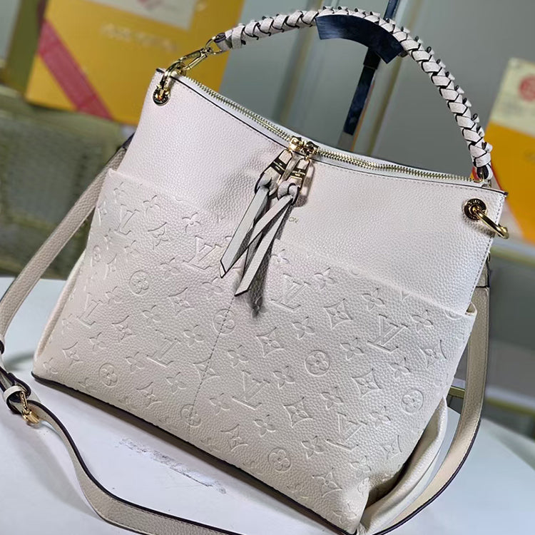 2E70BDE Stylish leather bag