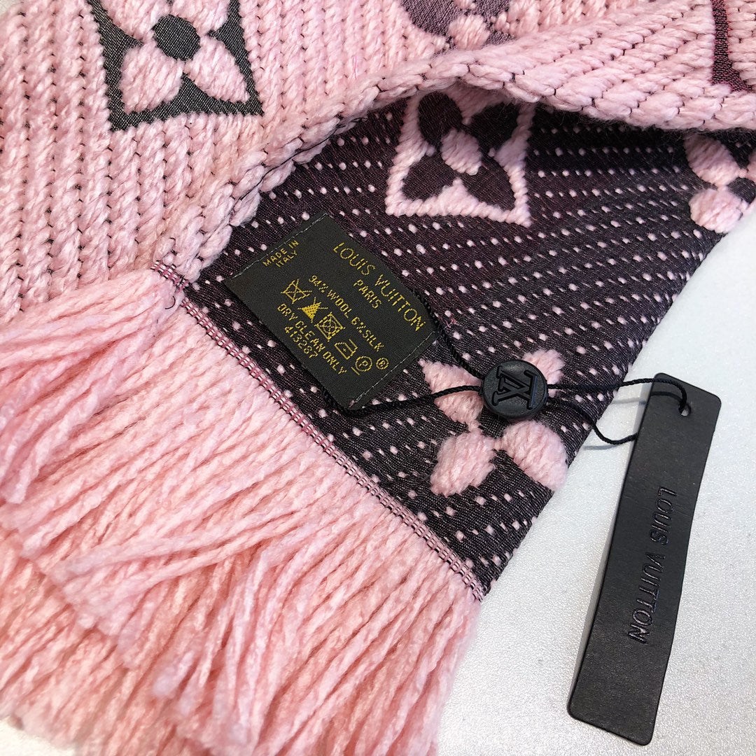 175RE10WDE Stylish Winter Scarves