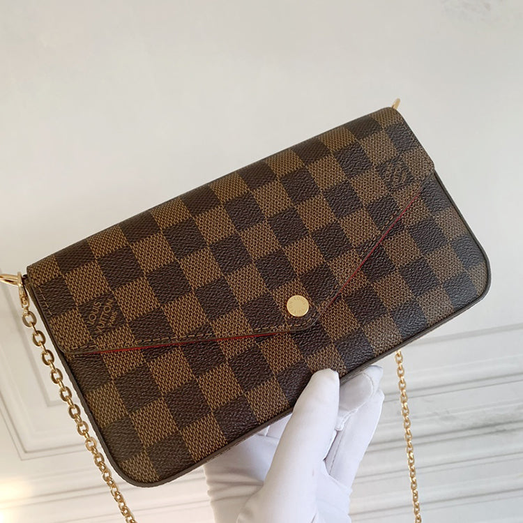 AE490BDE Stylish leather bag