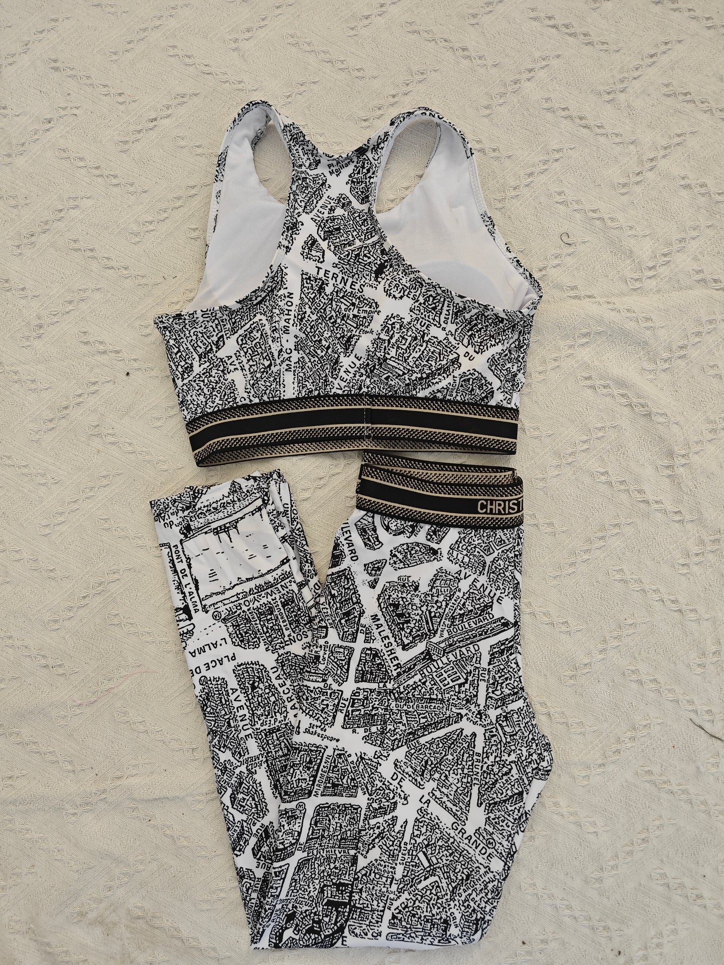 14D119YDE Stylish Long sleeve swimsuit