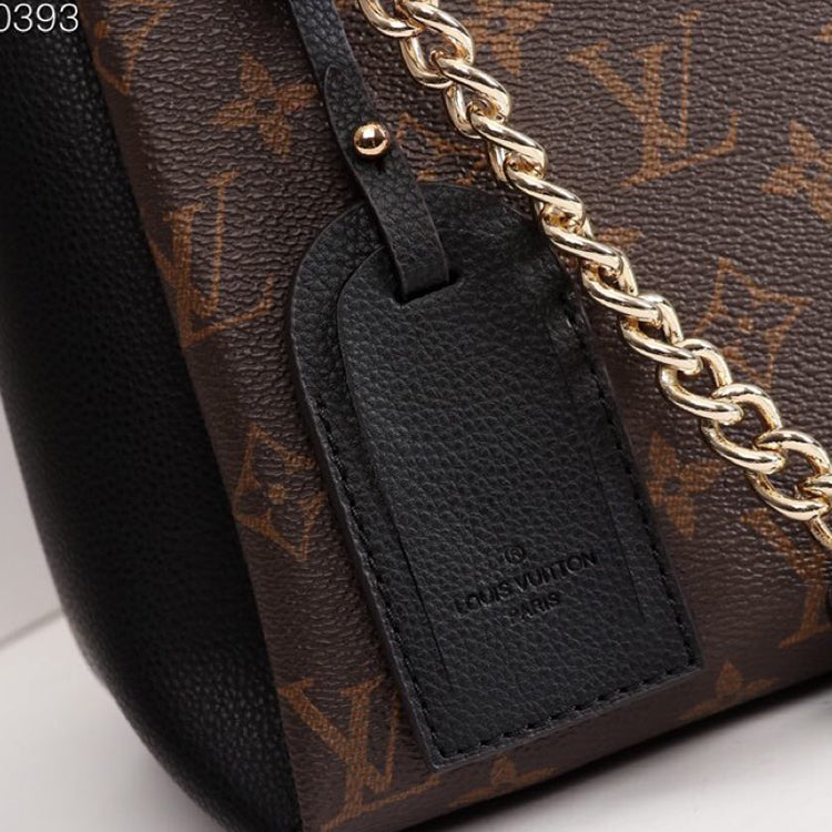 2E03BDE Stylish leather bag