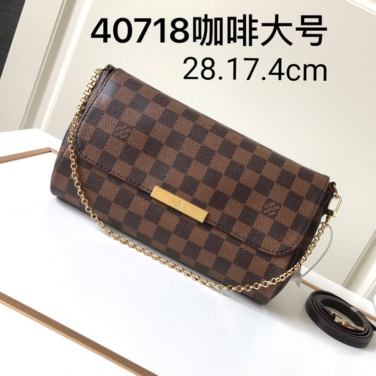 AE103BDE Stylish leather bag