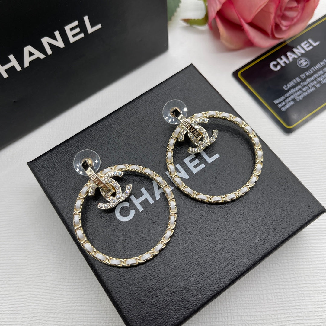 14C900EDE Stylishr Earrings
