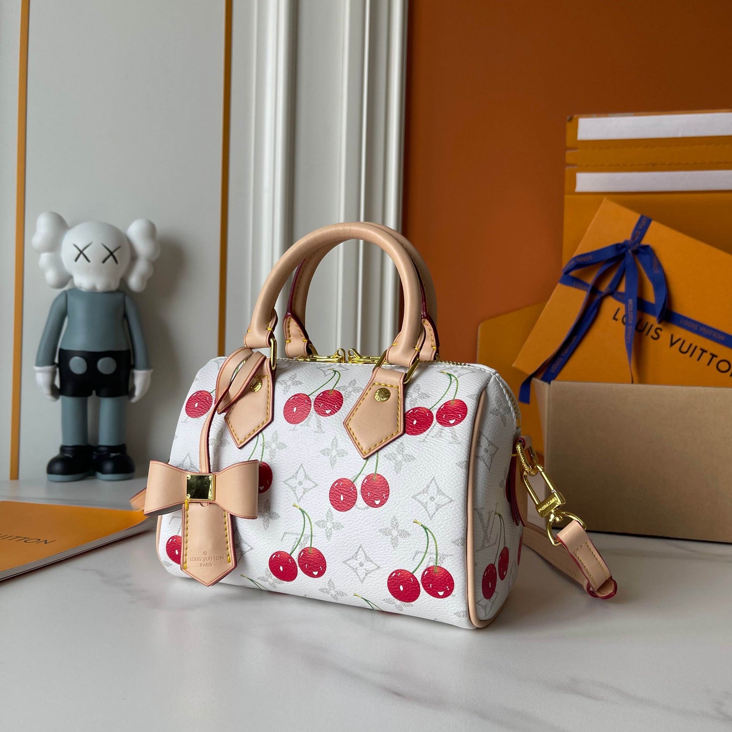 15RE28BDE Stylish bag