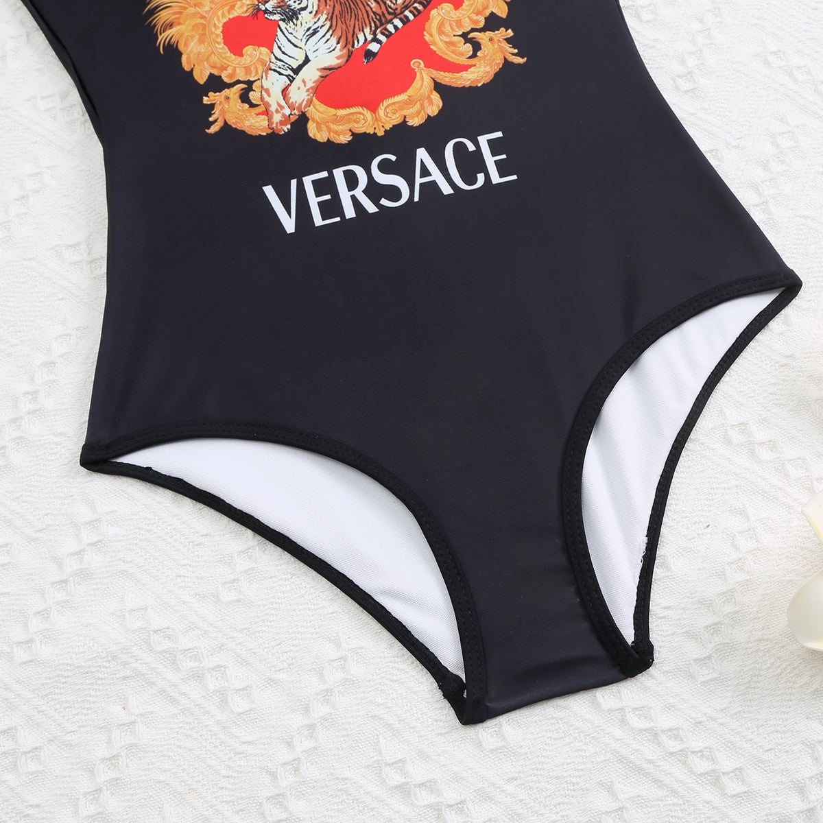 14V165YDE Stylish Bikini swimsuit