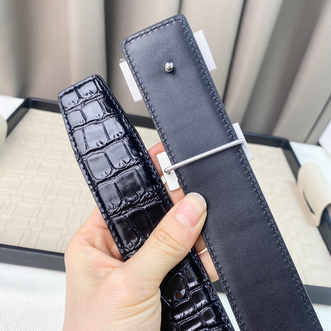 14H114PDE Stylish High quality belt With full package