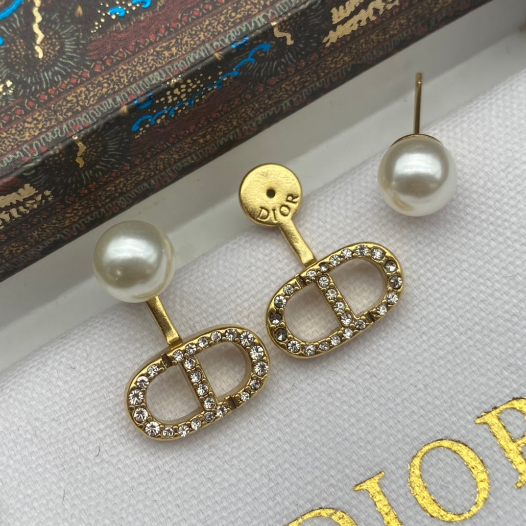 1YD199EDE Stylish Earrings