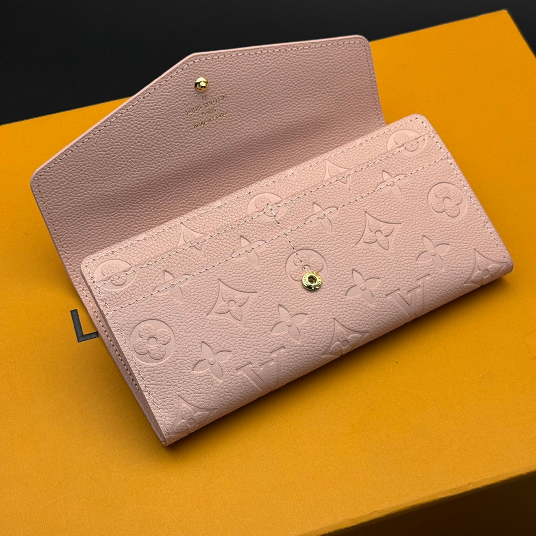 15RE68BDE Stylish leather bag