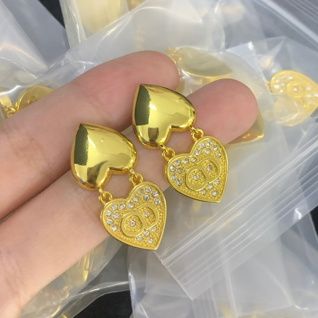 14D778EDE Stylish Earrings