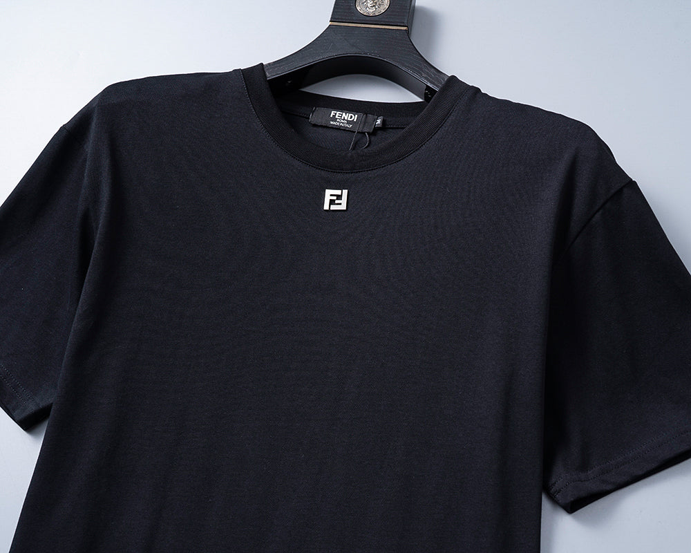 125WF77UDE Stylish T-shirts