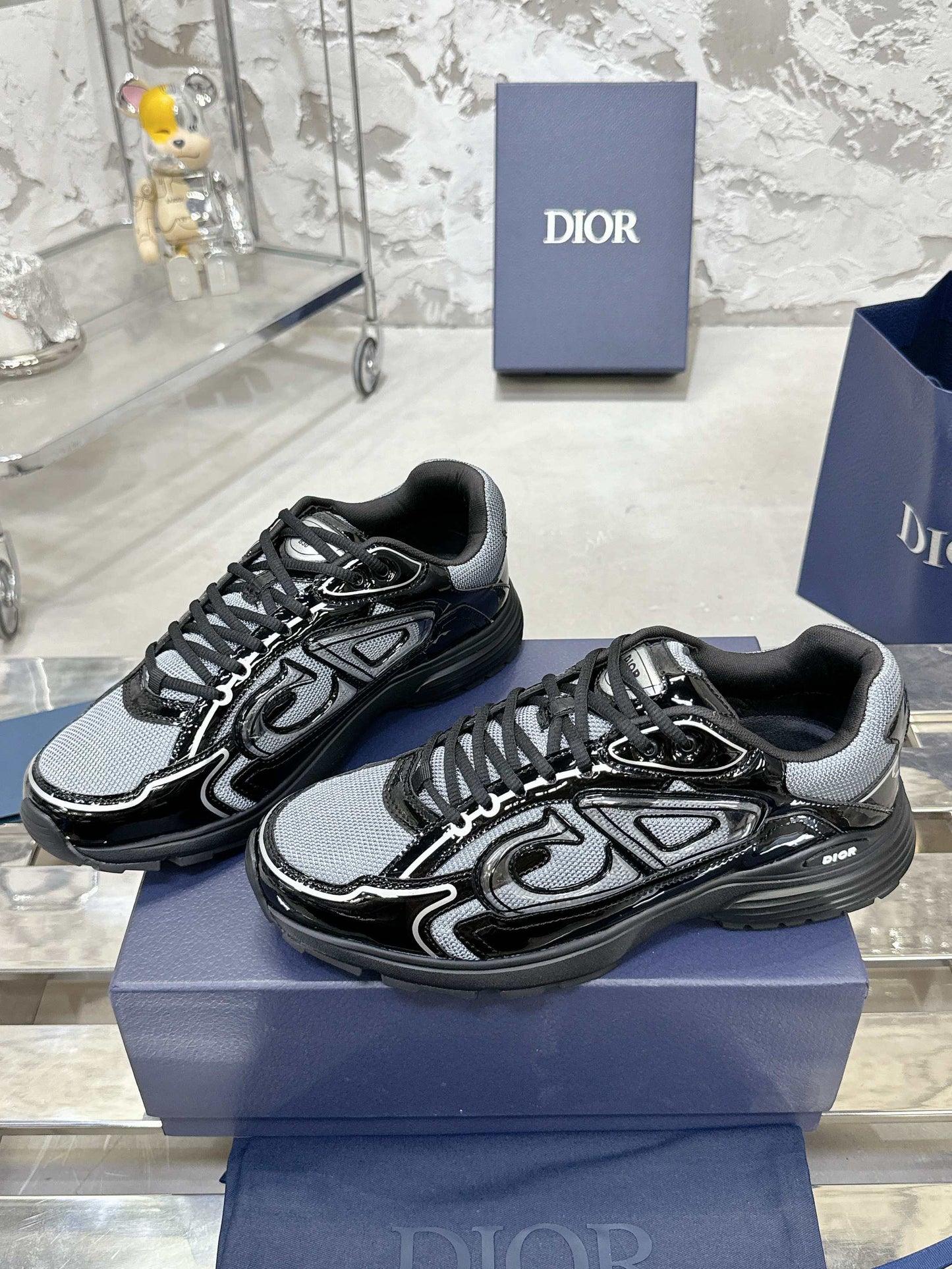 245RD2ZDE Stylish Sneakers