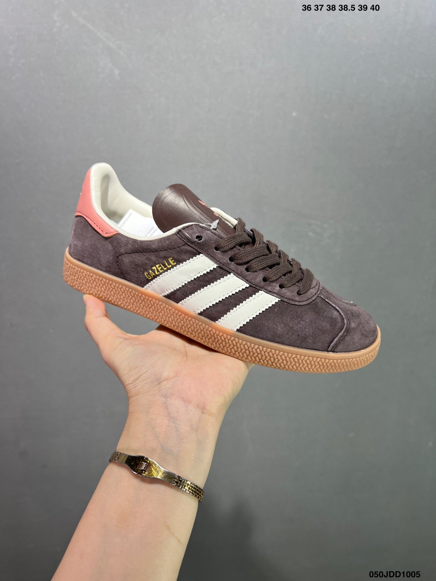 435ZA22ZDE Stylish shoes
