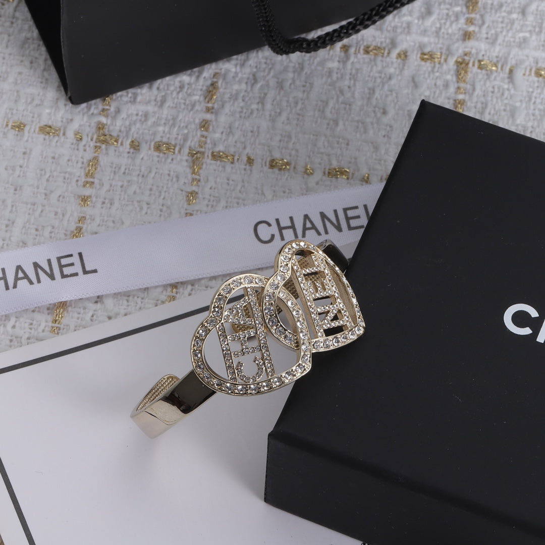 1YC98KDE Stylish Bracelets