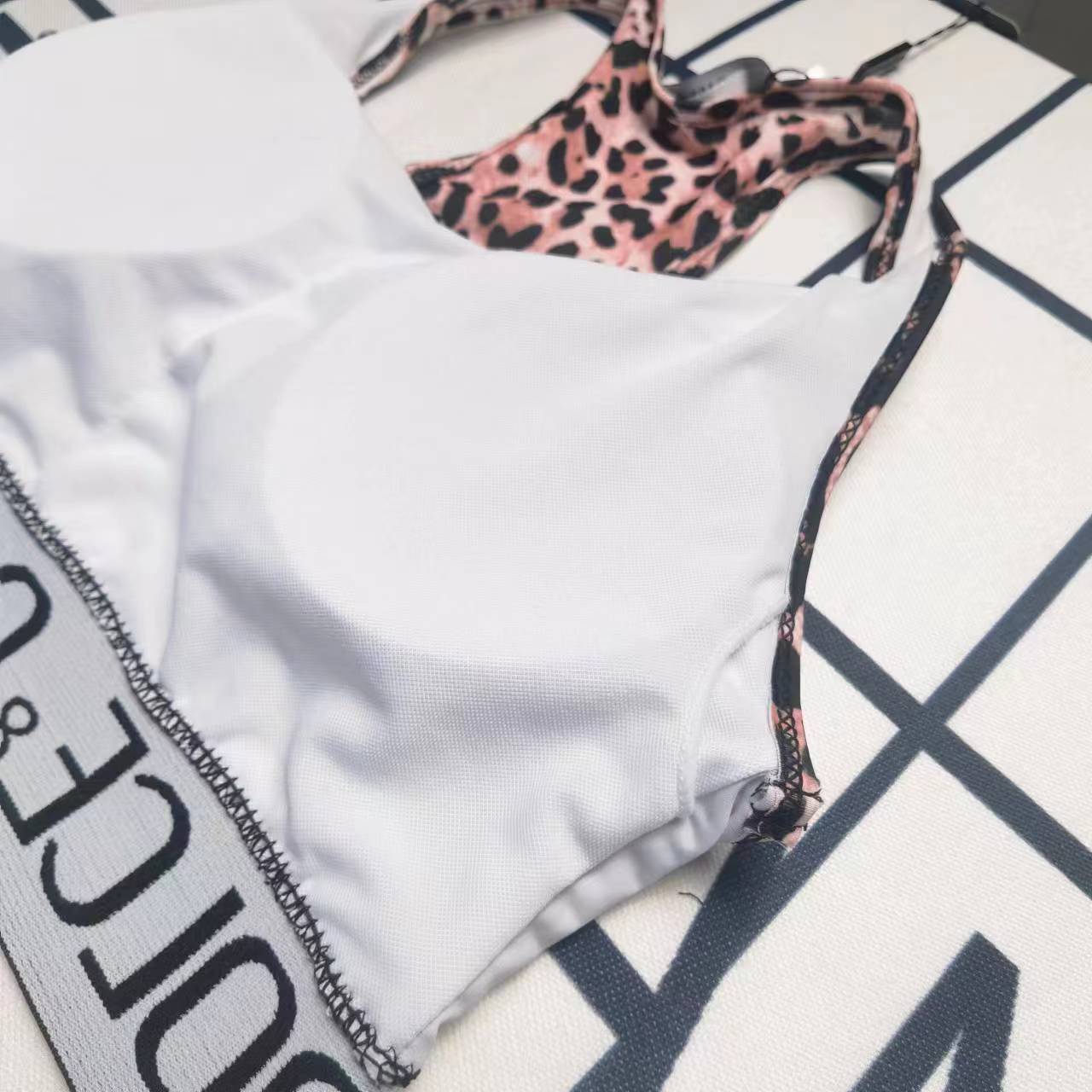14A50YDE Stylish Long sleeve swimsuit