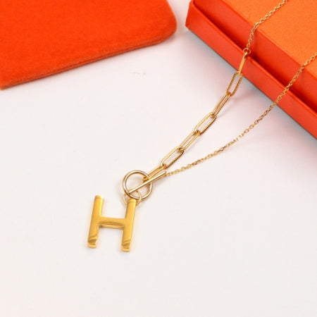 BH01XDE Stylish Necklaces