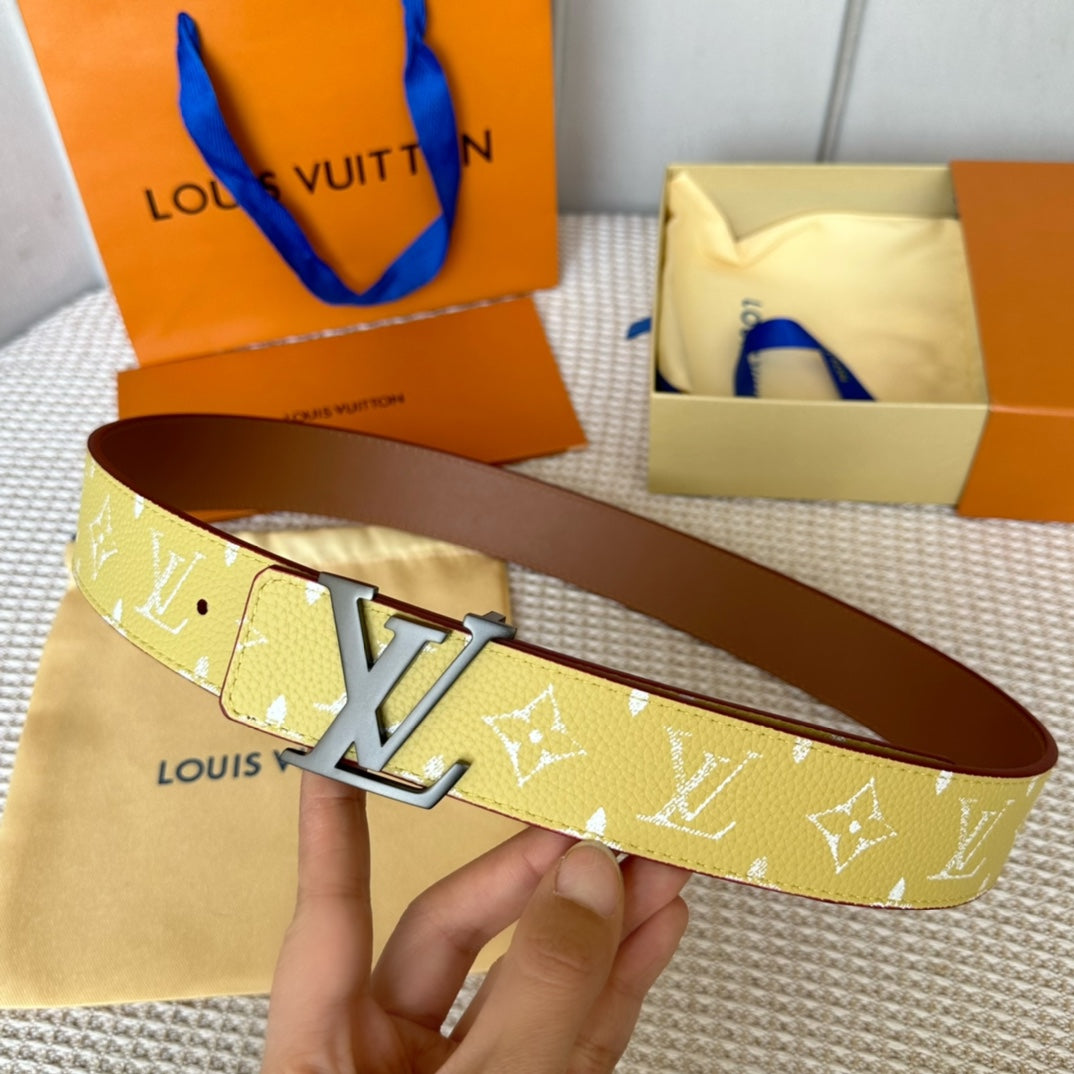 14E131PDE Stylish High quality belt With full package