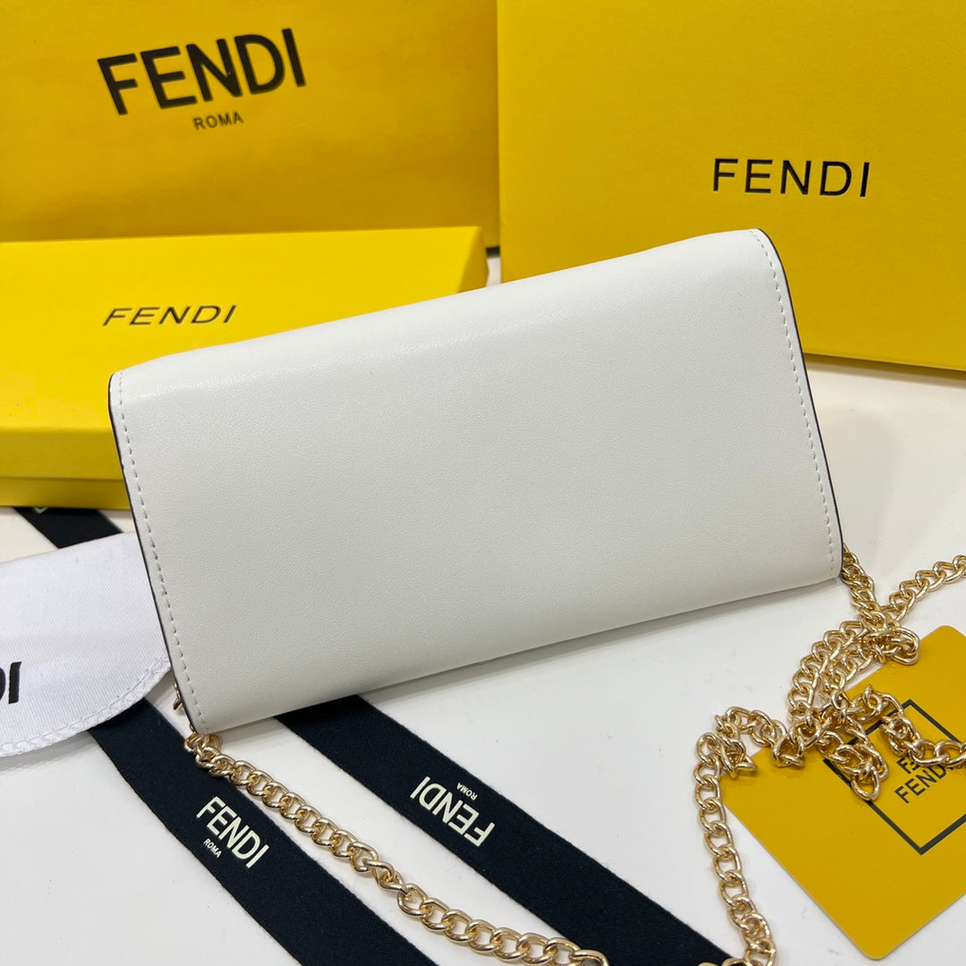 XF13BDE Stylish leather wallets
