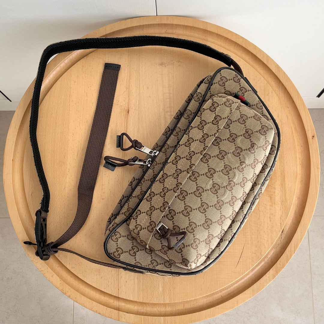 15RB121BDE Stylish bag