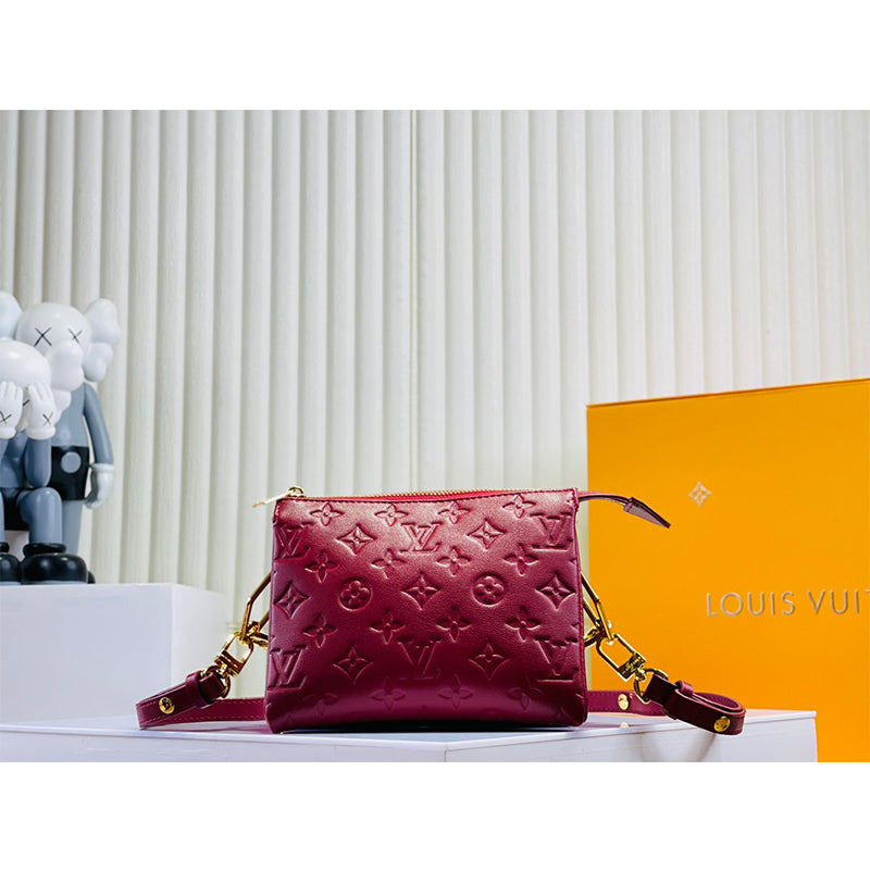 3E160BDE Stylish leather bag