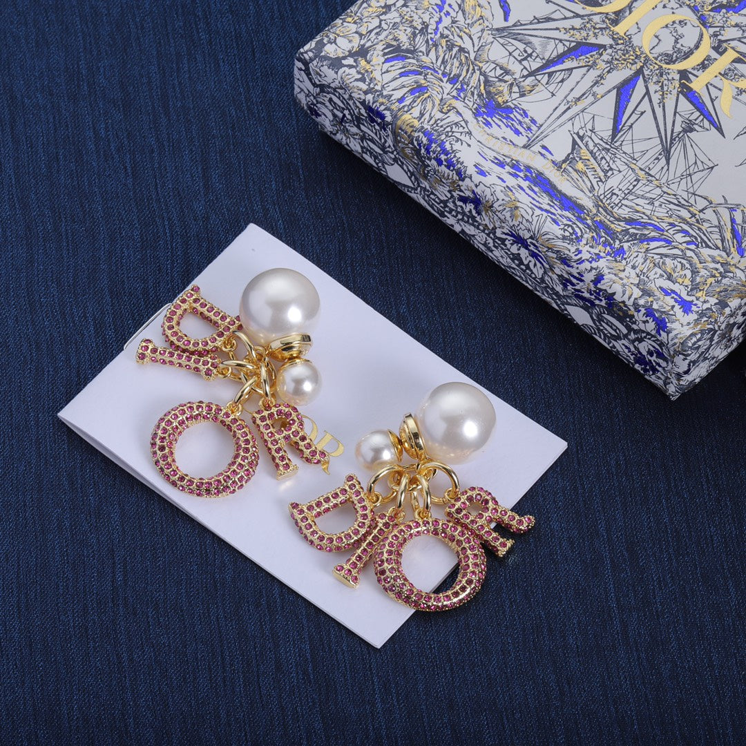 14D704EDE Stylish Earrings