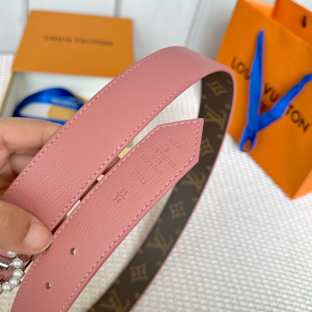14E145PDE Stylish High quality belt With full package
