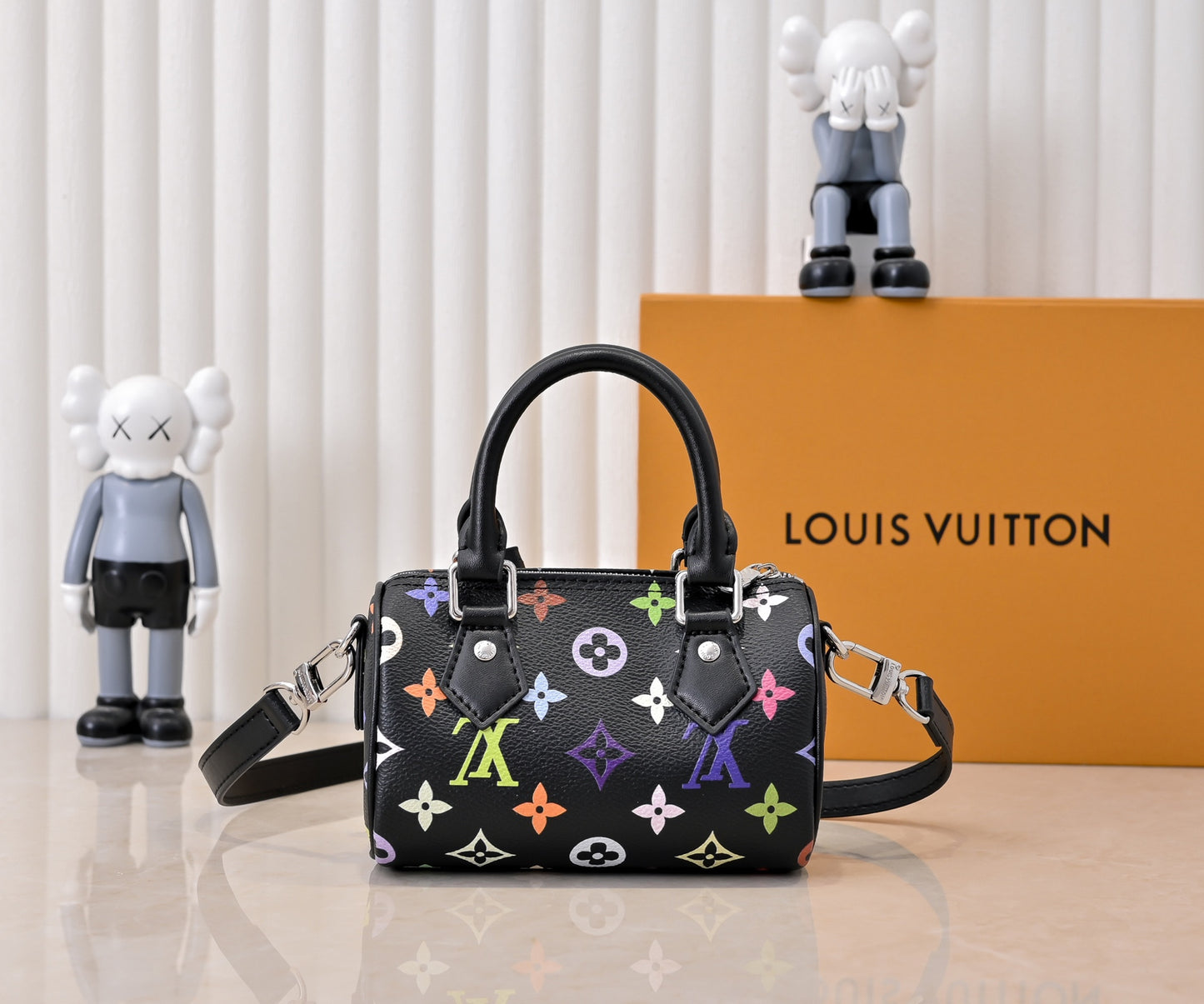 175XE2BDE Stylish leather bag