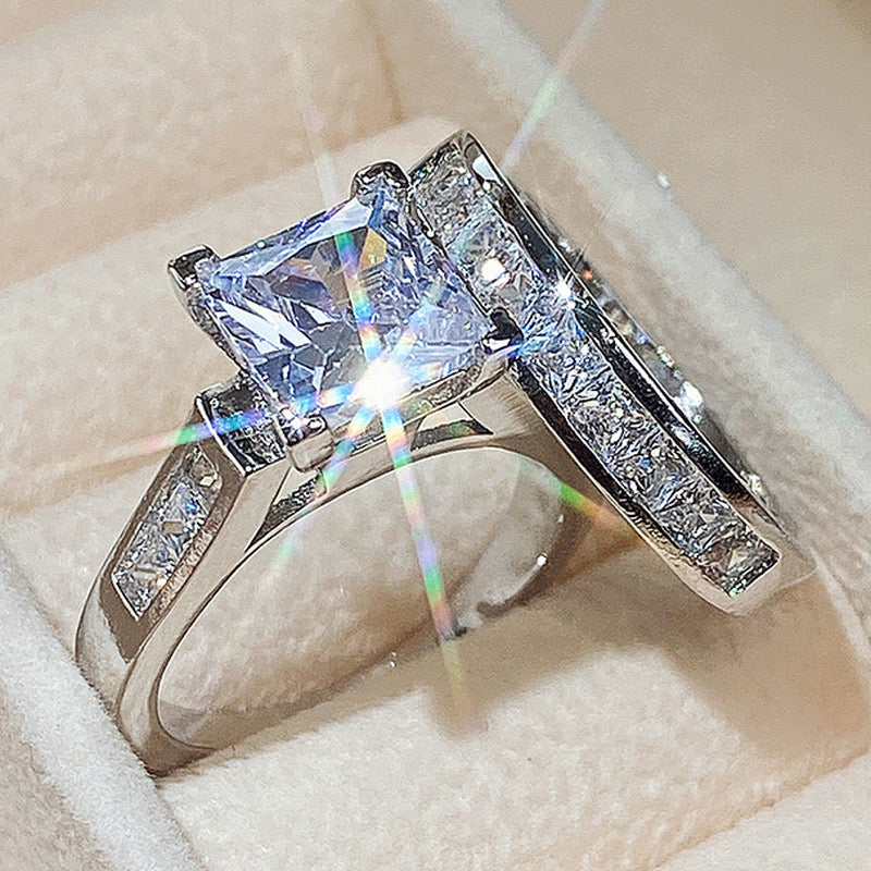 PYA7JDE Stylish Diamond Ring High Quality Wedding Ring