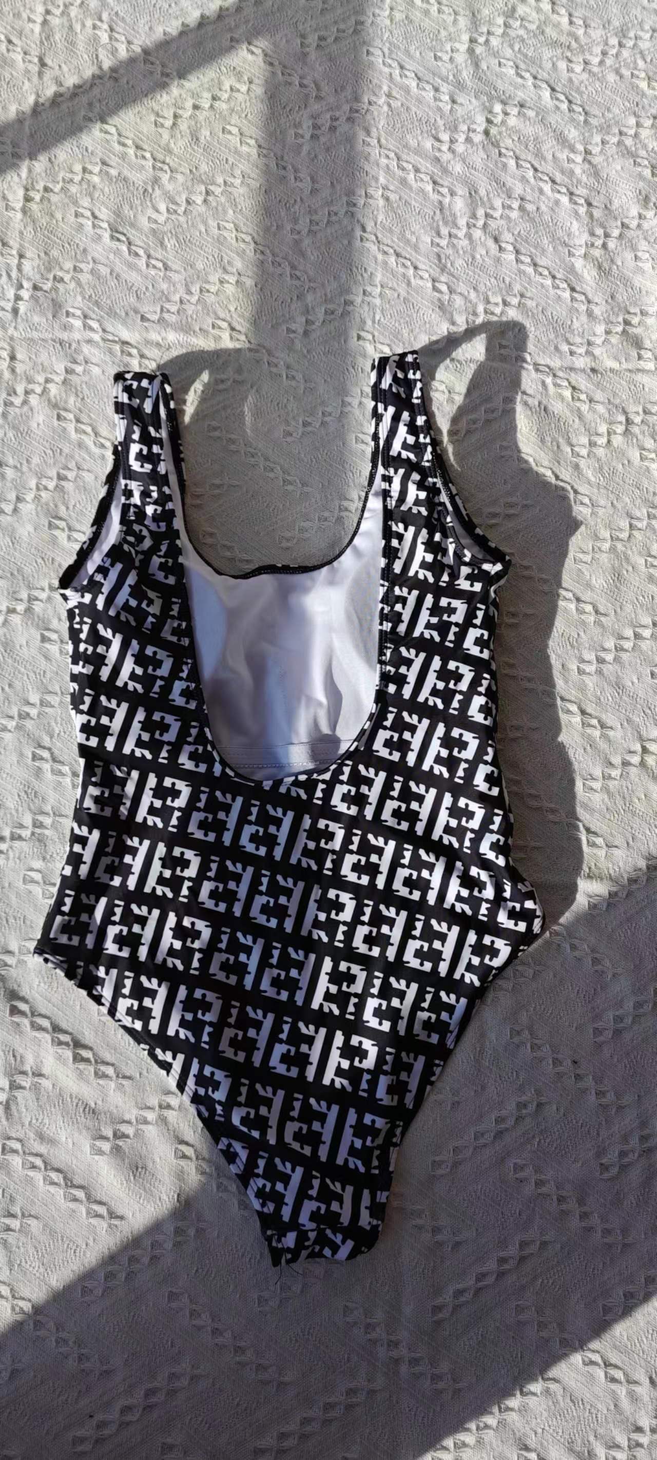 14F121YDE Stylish Bikini swimsuit