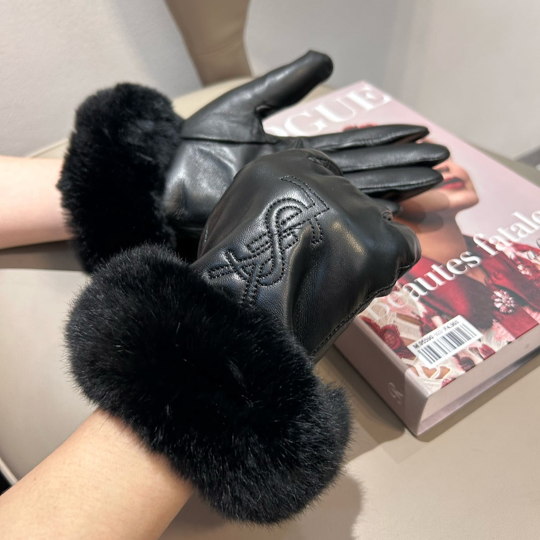 14SL25SDE Stylish Wool gloves