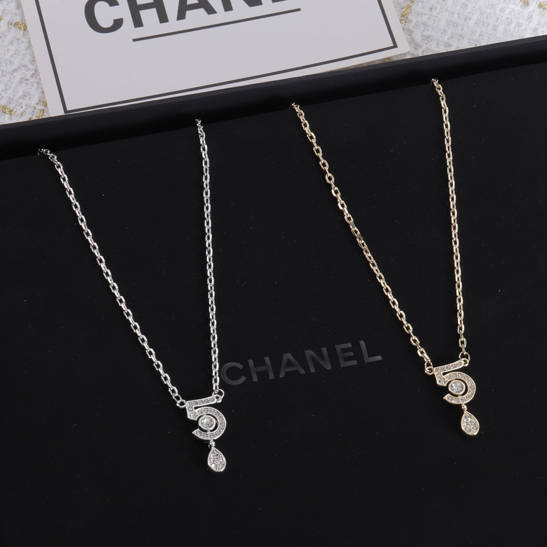 14C380XDE Stylish Necklaces
