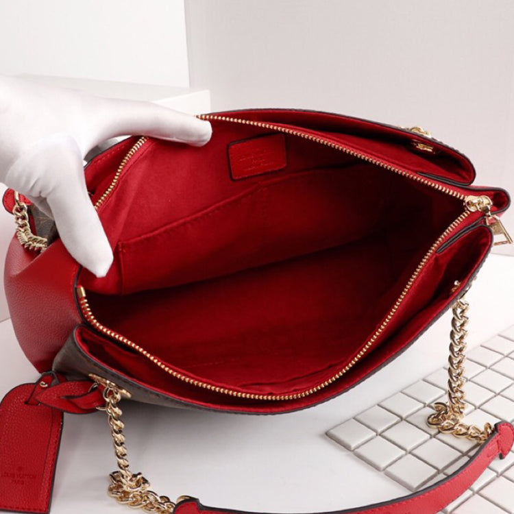 2E03BDE Stylish leather bag