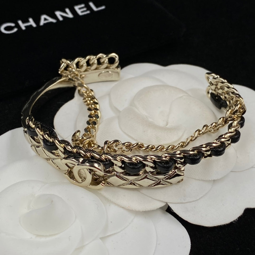 1NC199KDE Stylish bracelet