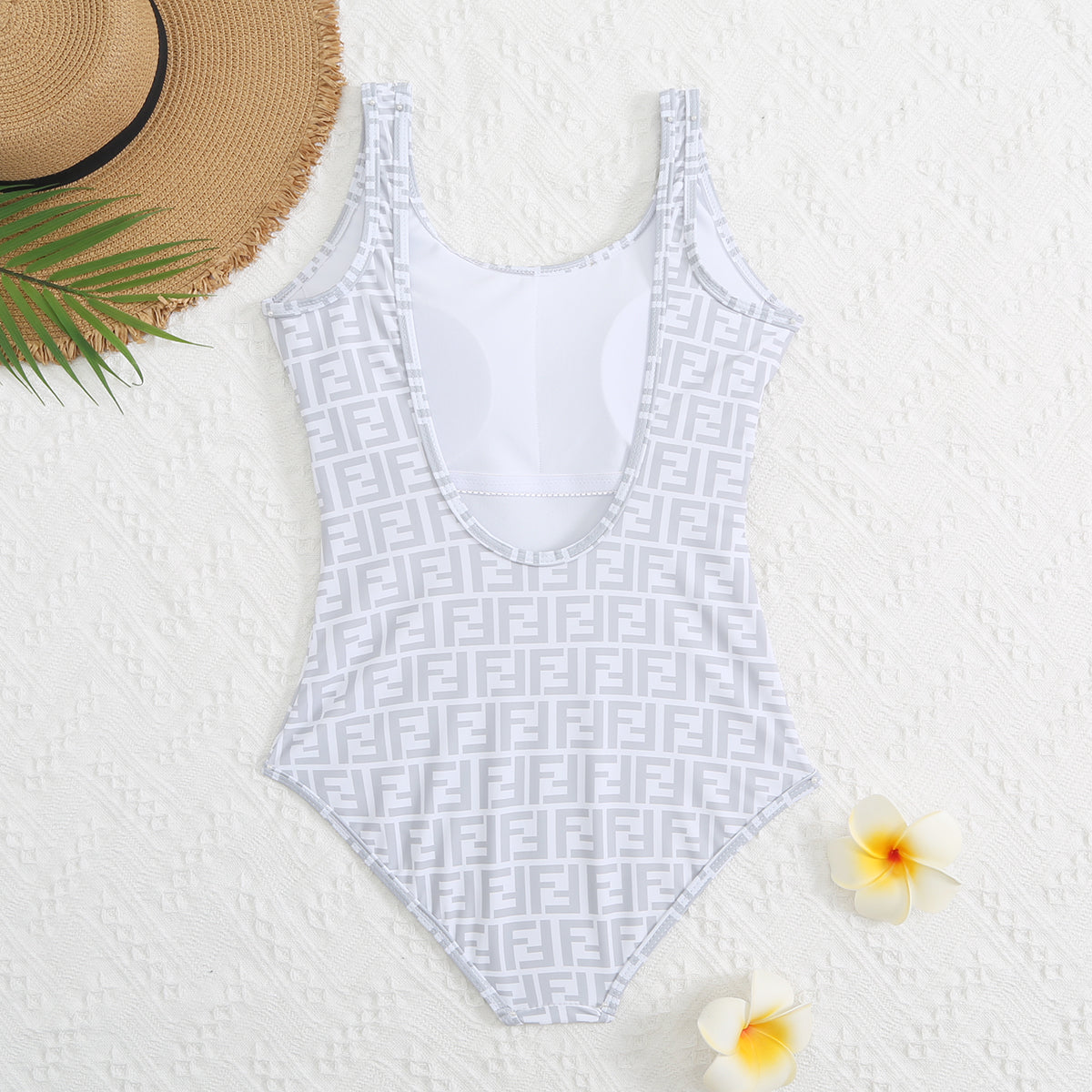 14F163YDE Stylish Bikini swimsuit