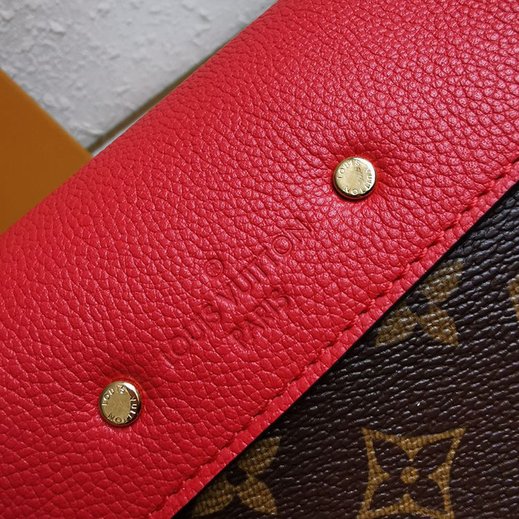 AE83BDE Stylish leather bag