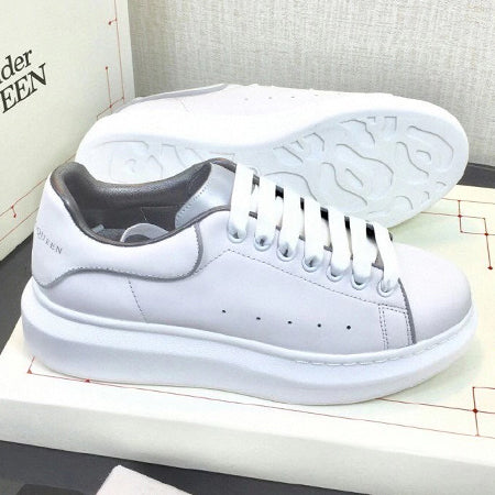1MQ81ZDE Stylish Sneakers