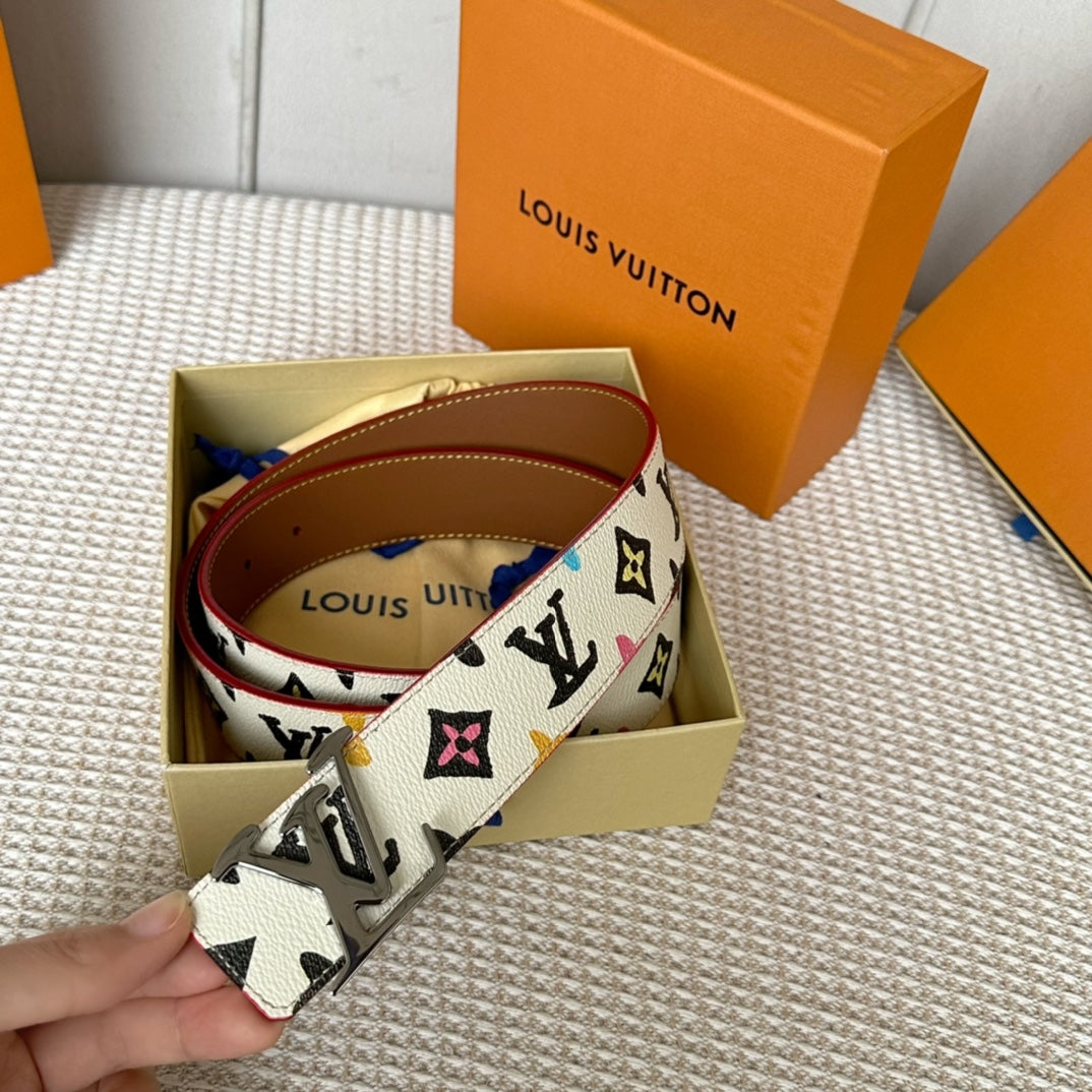 14E45PDE Stylish High quality belt With full package