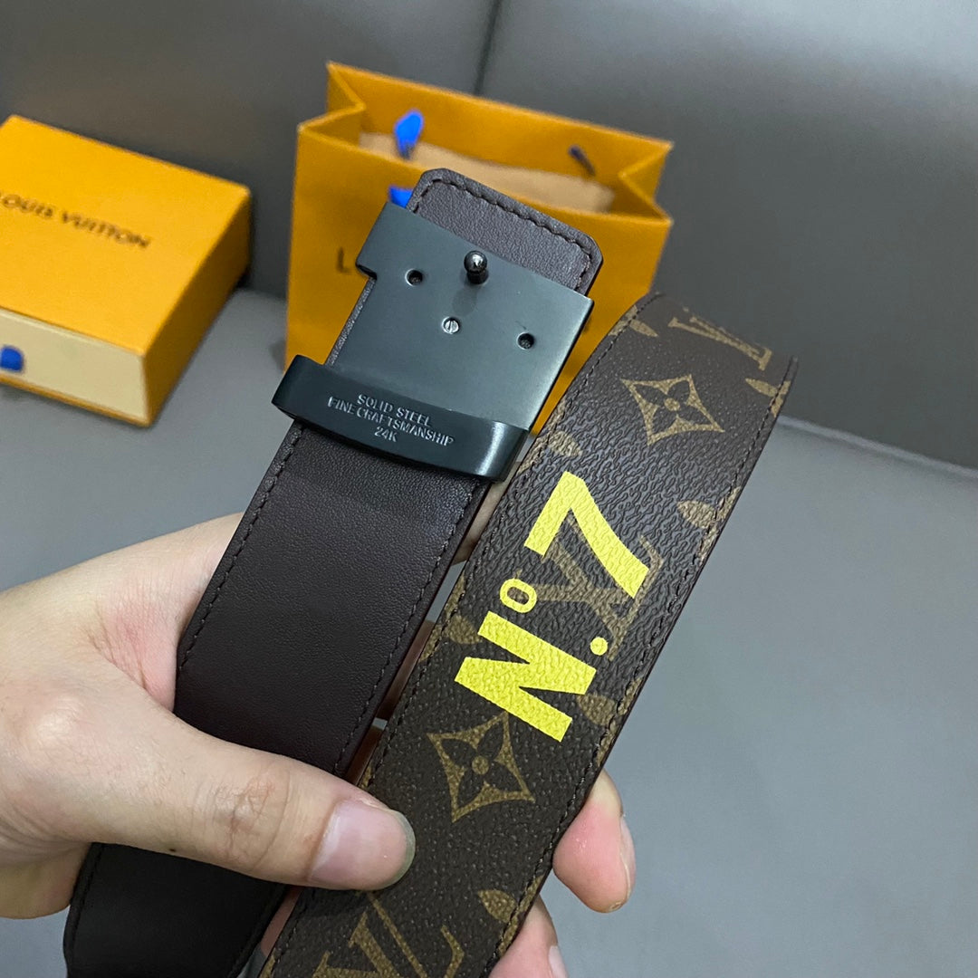 14E73PDE Stylish High quality belt With full package