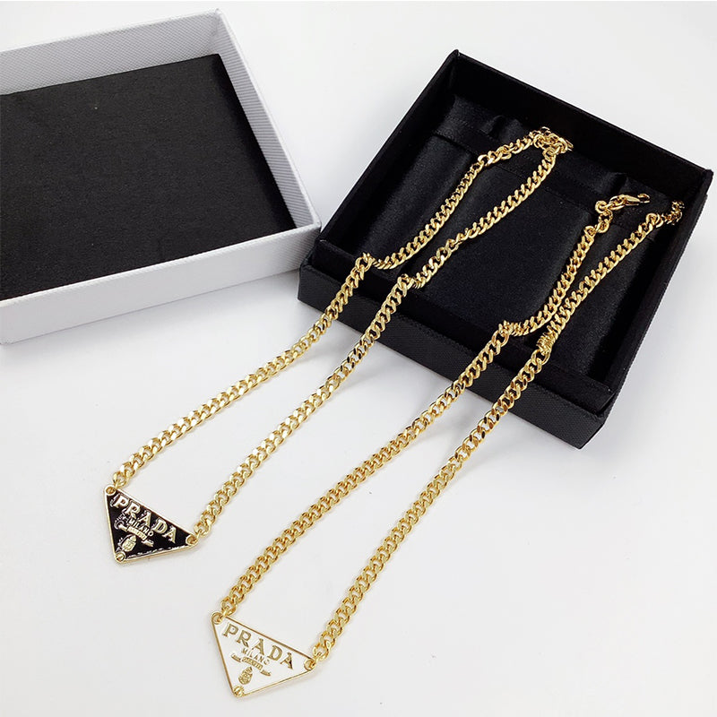 3PD710XDE Stylish Necklaces