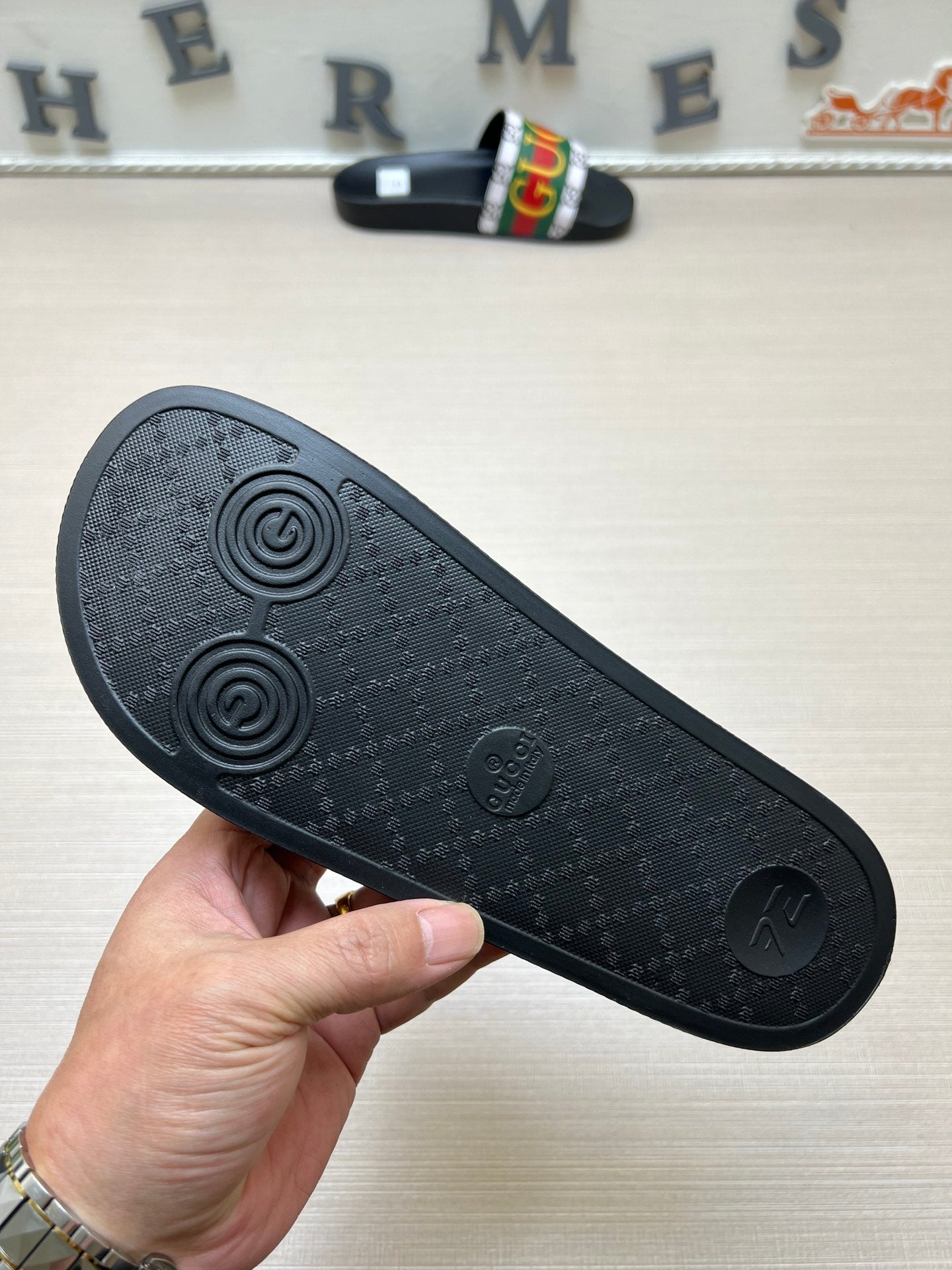 5LB232ZDE Stylish Slippers