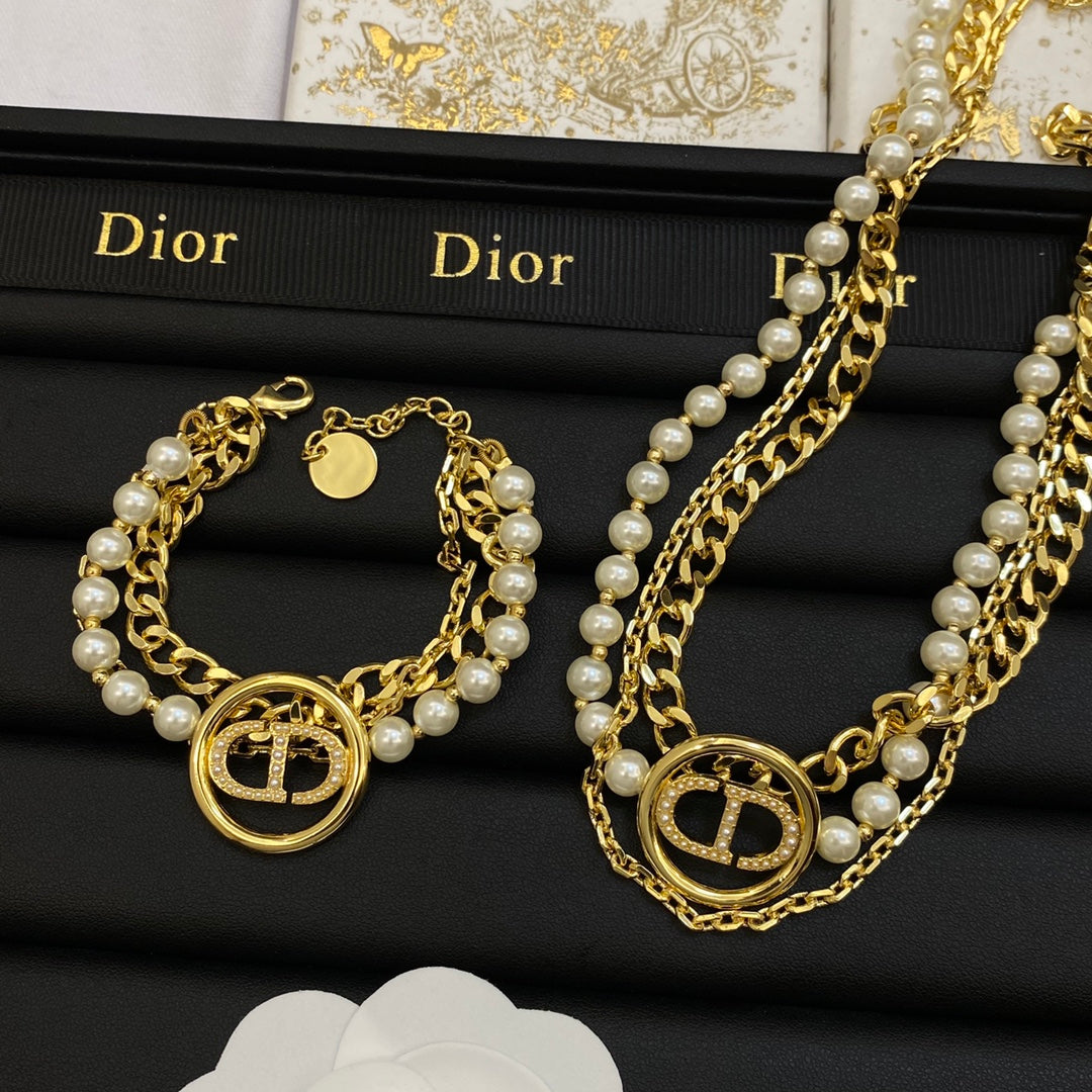 14D285XDE Stylish Bracelets Necklaces