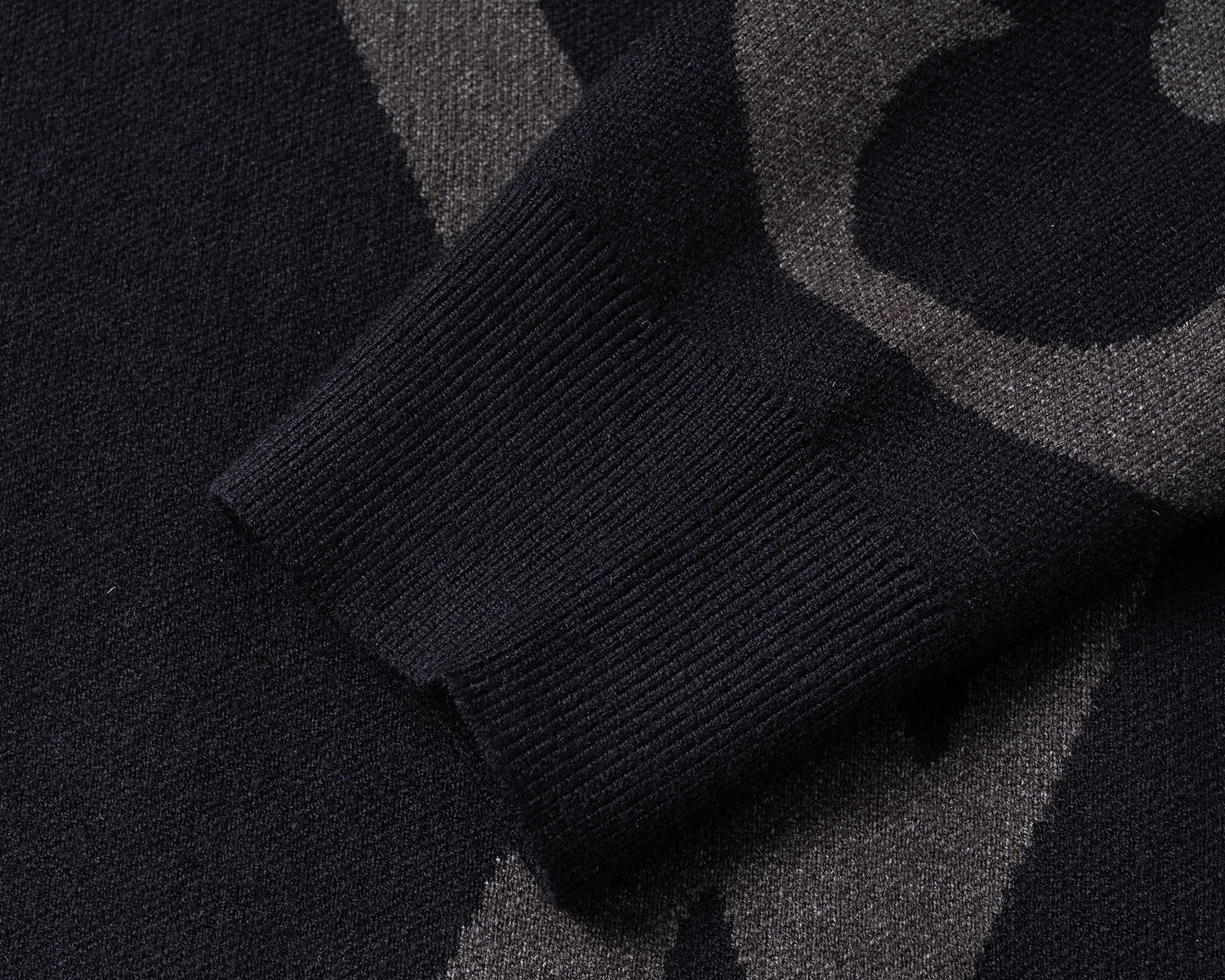 185ZE122UDE Stylish Sweaters
