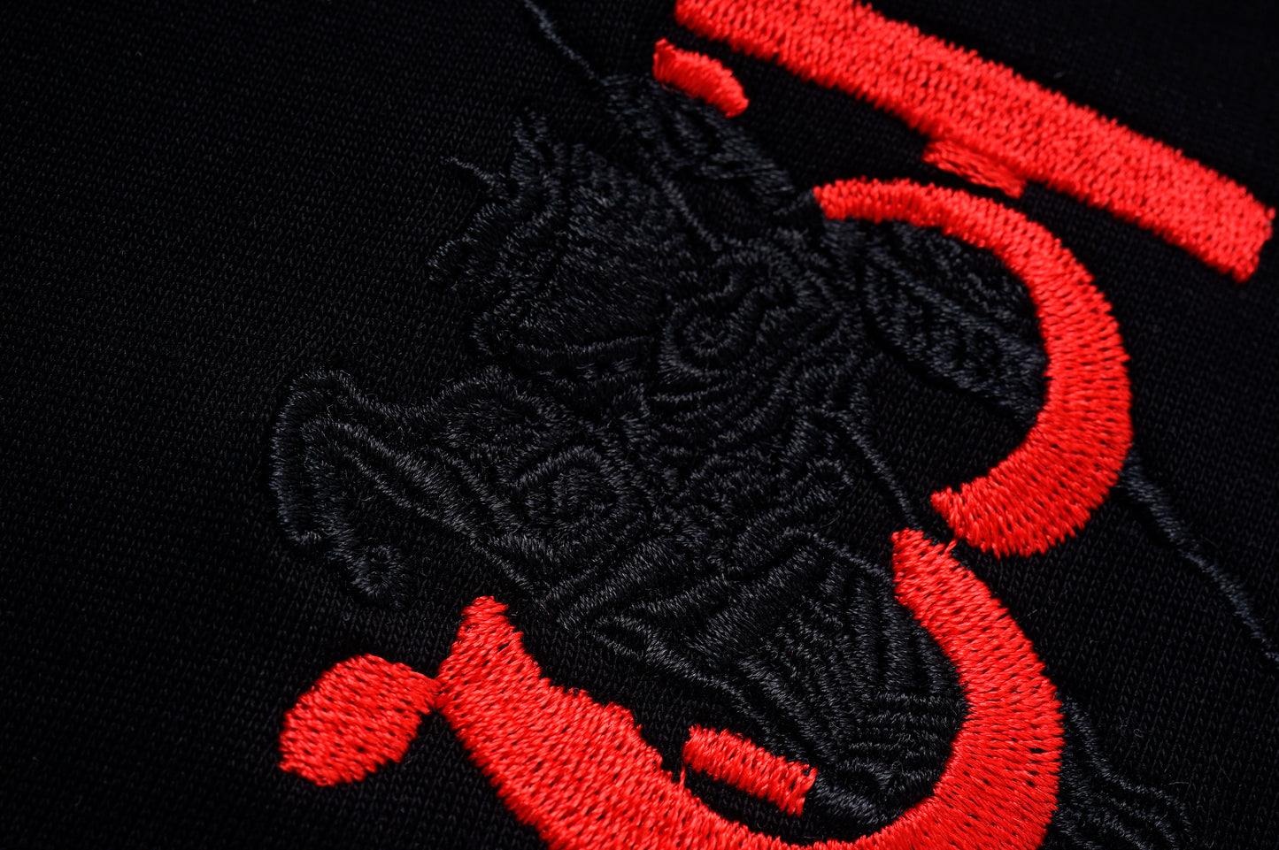 125WR27UDE Stylish T-shirts