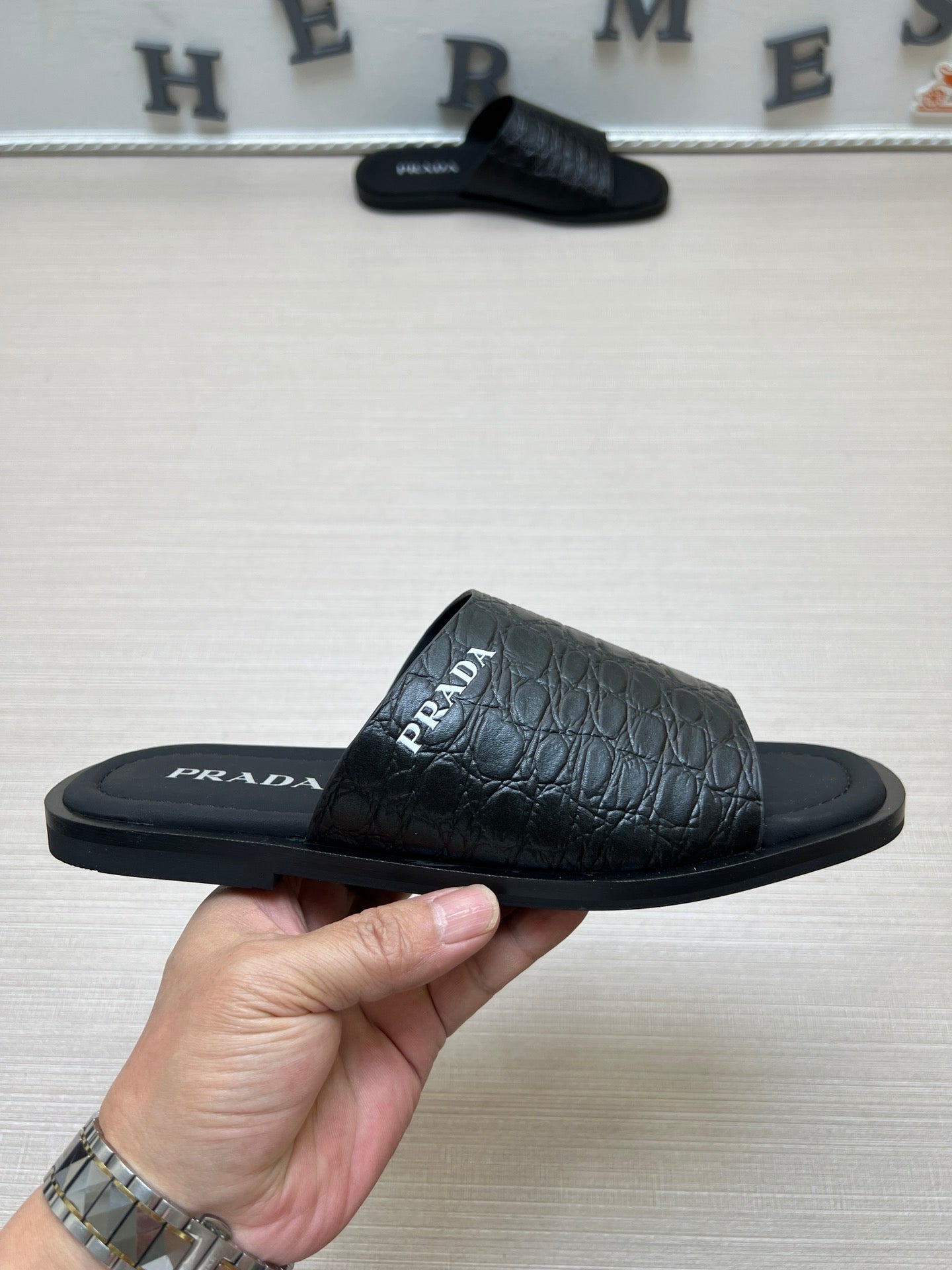 54PD74ZDE Stylish slippers