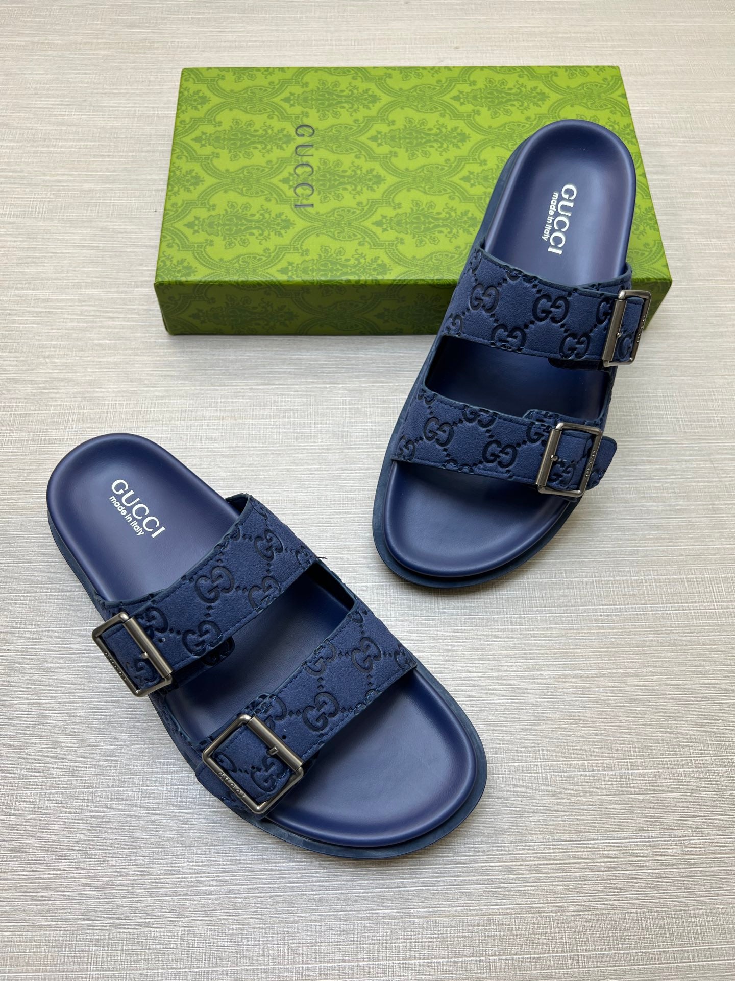 5QB15ZDE Stylish Slippers