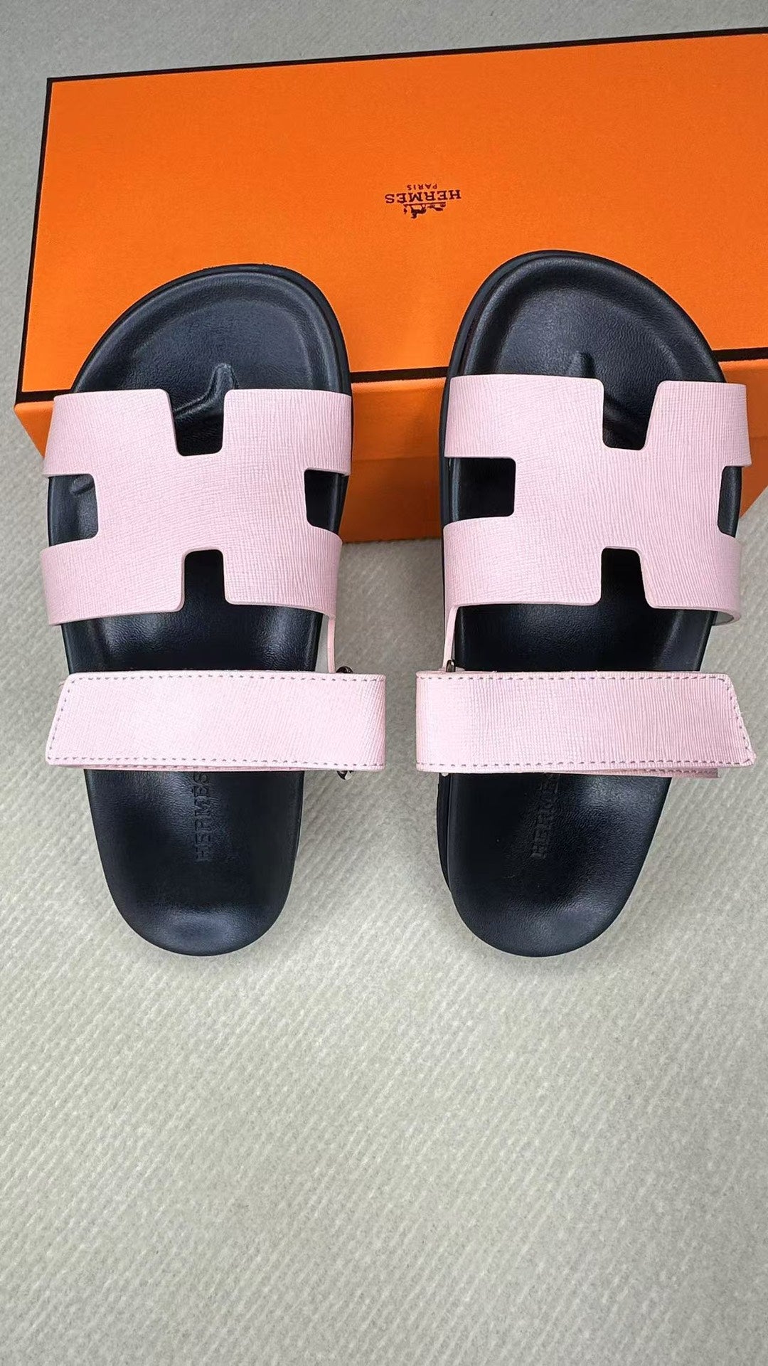255QH26ZDE Stylish leather shoes