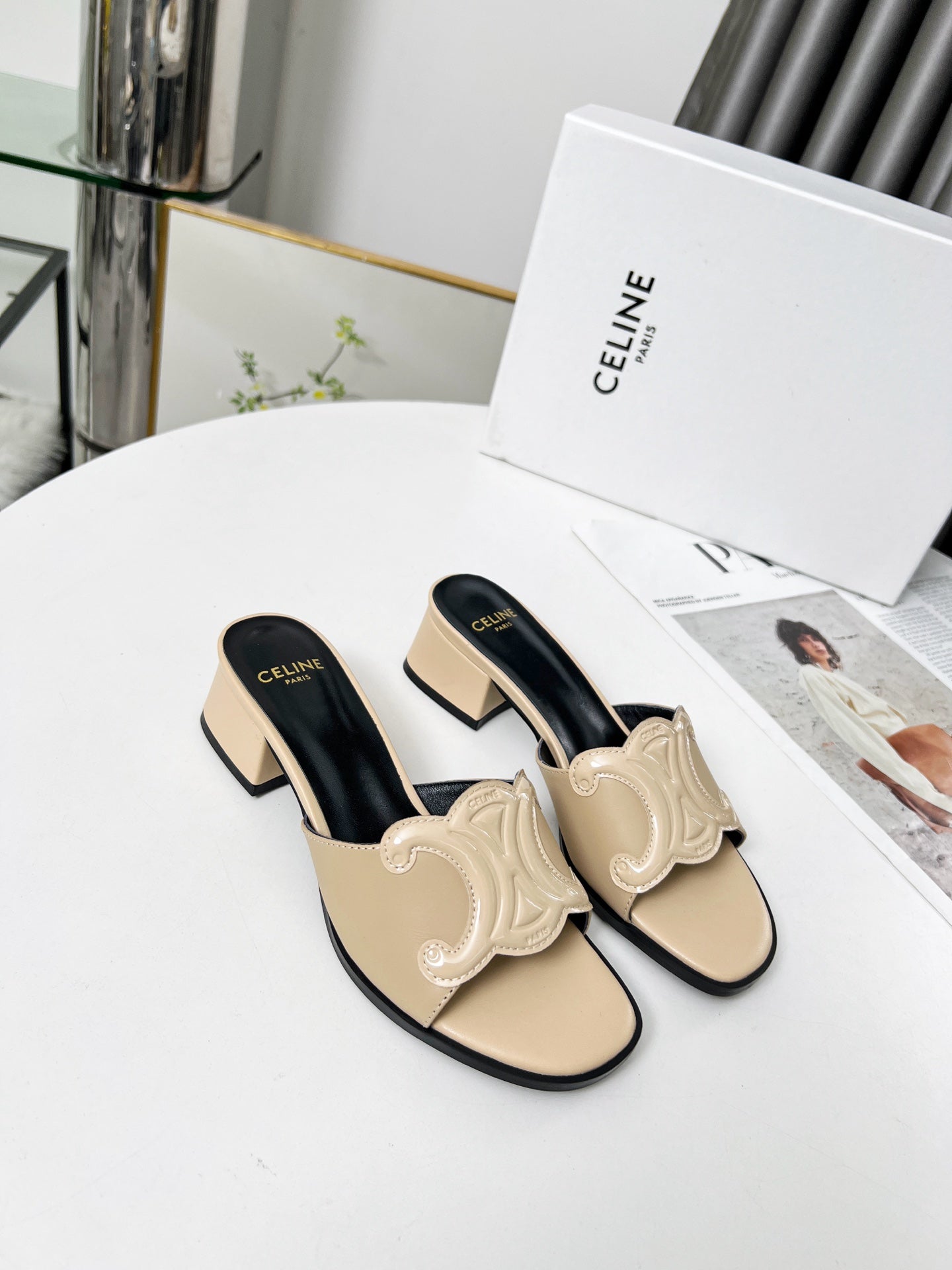 255QA51ZDE Stylish leather shoes