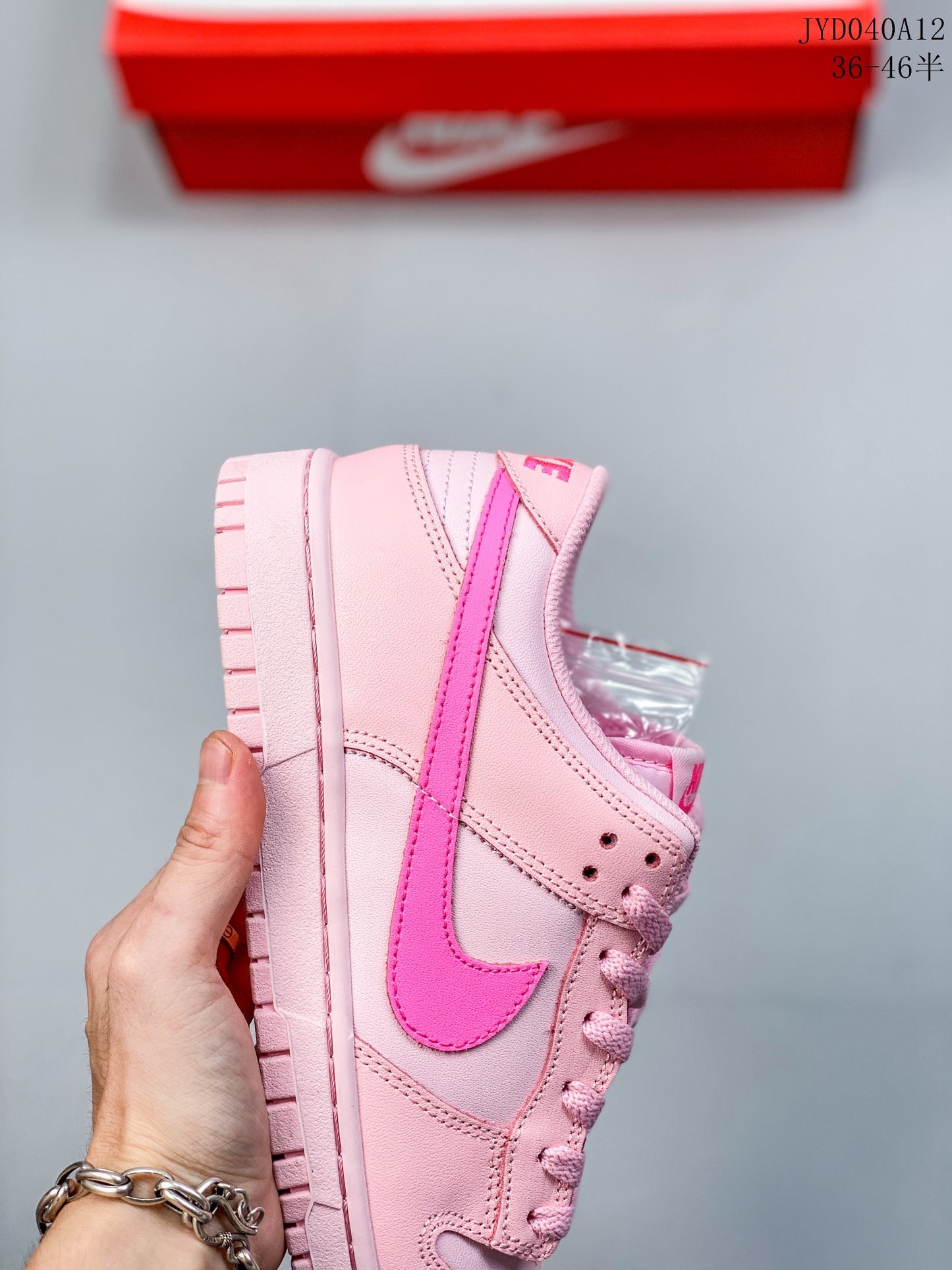 JXN188ZDE Stylish Sneakers