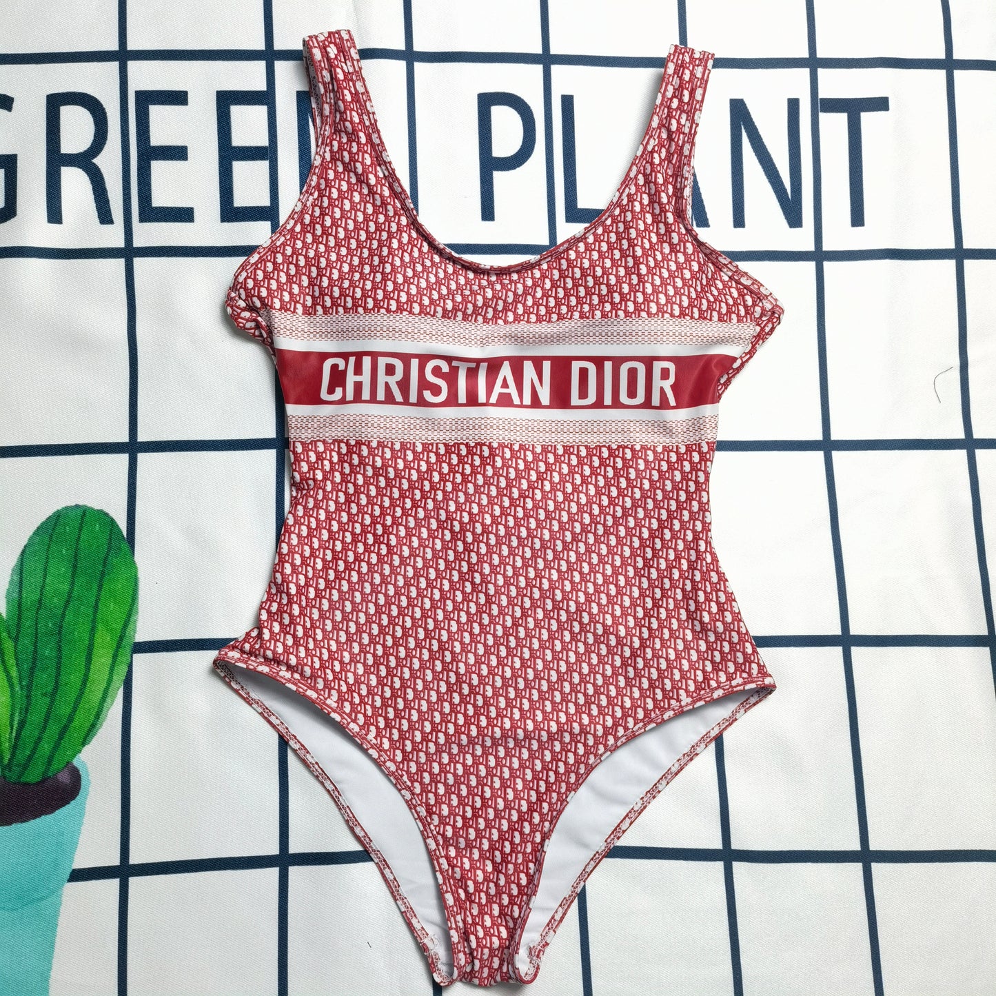 14D181YDE Stylish Bikini swimsuit