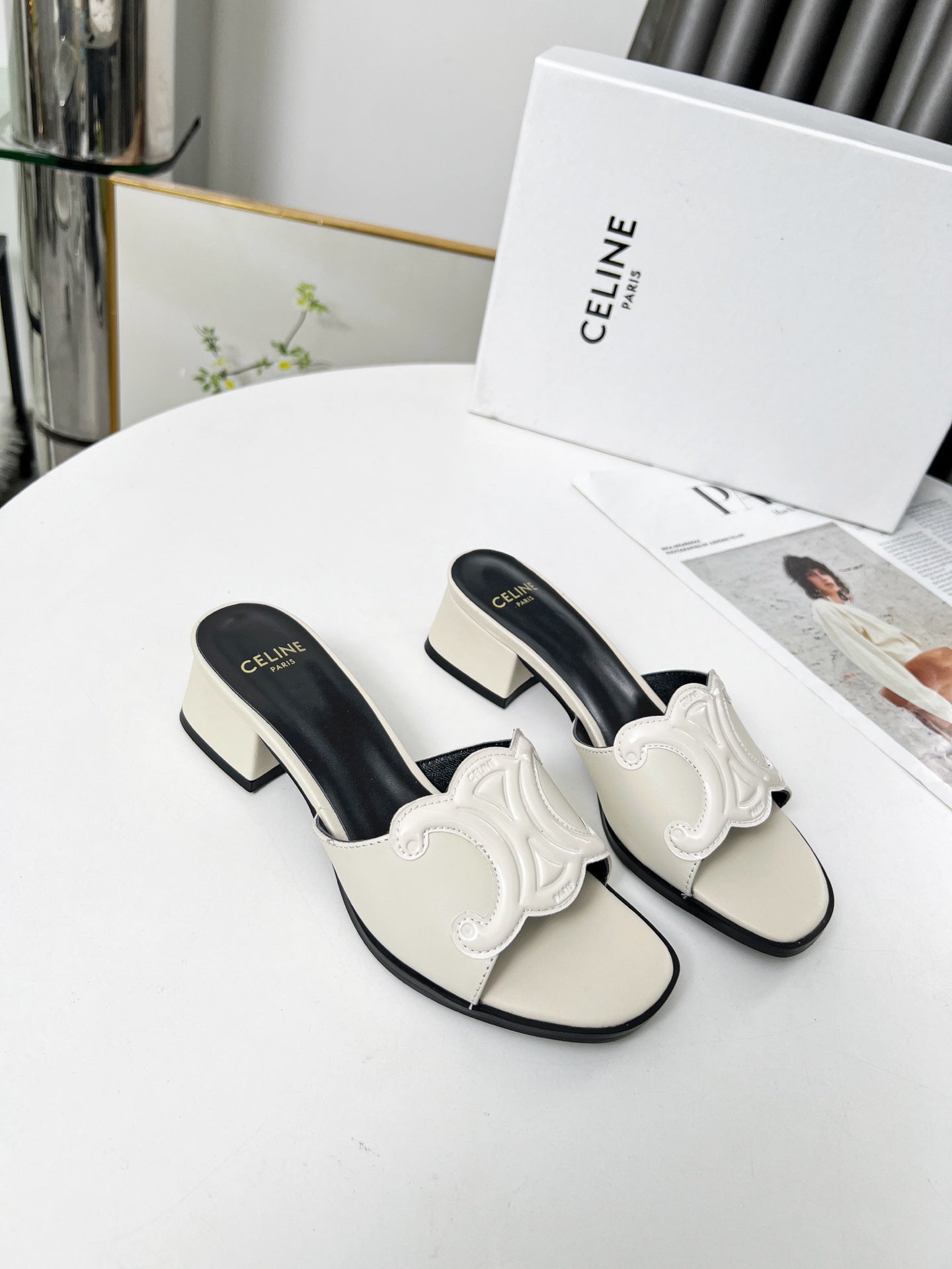 255QA51ZDE Stylish leather shoes